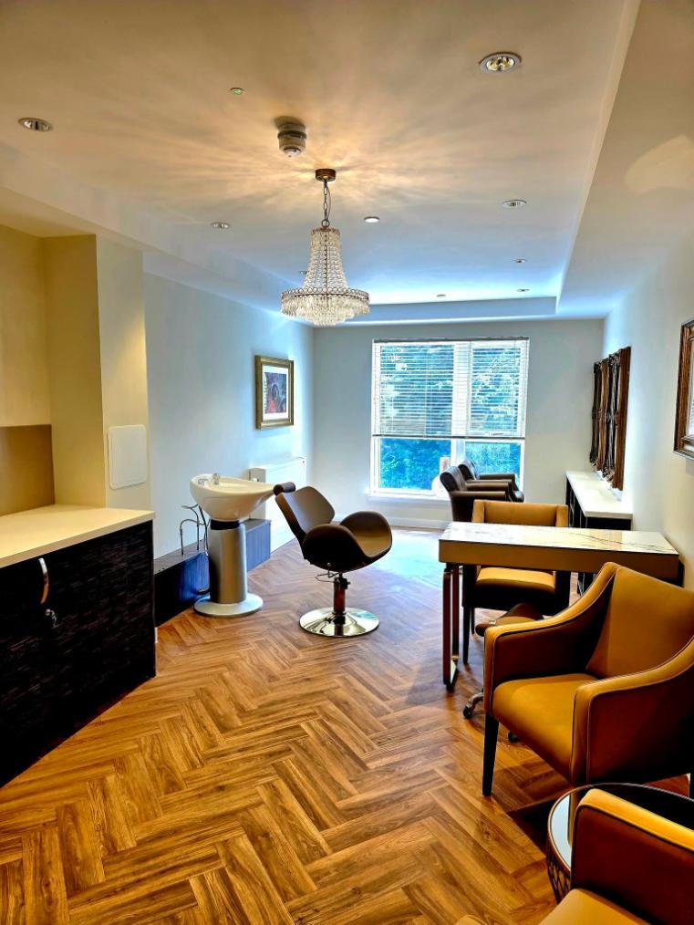 Salon